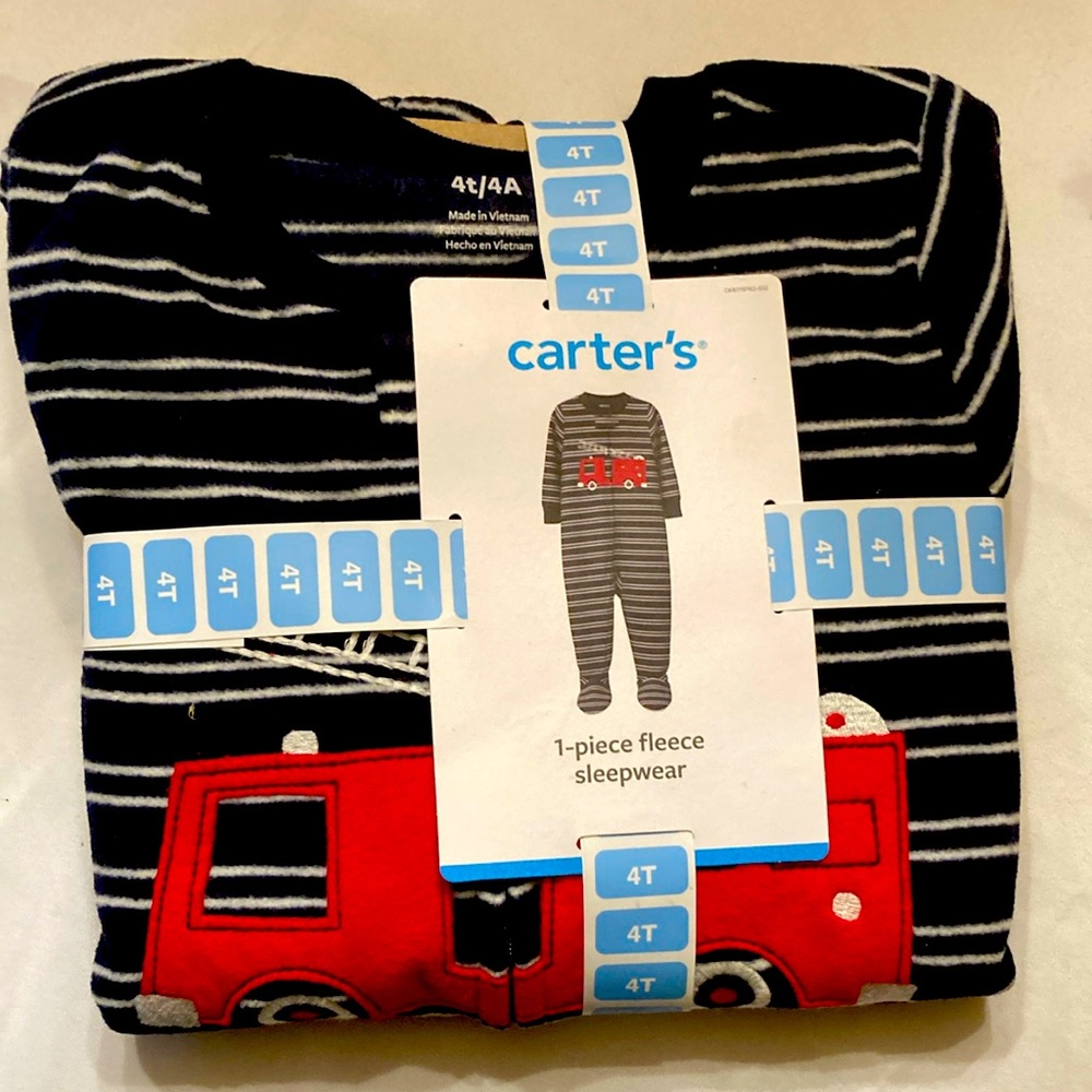 Carter’s fleece sleepwear. NWT.